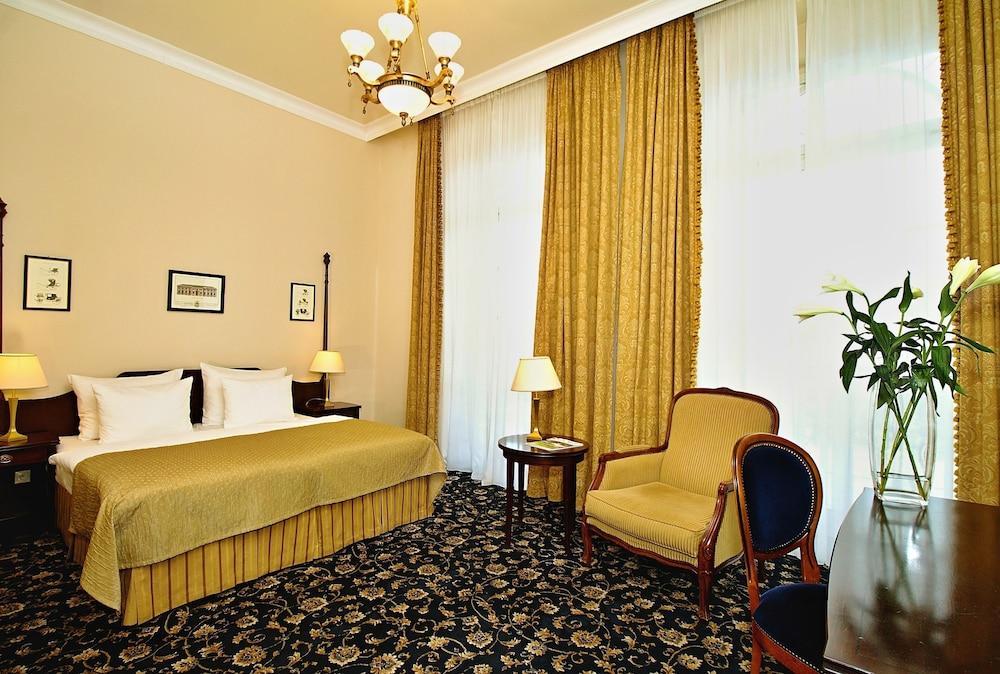 Mariánské Lázně Gourmet Hotel Villa Patriot מראה חיצוני תמונה
