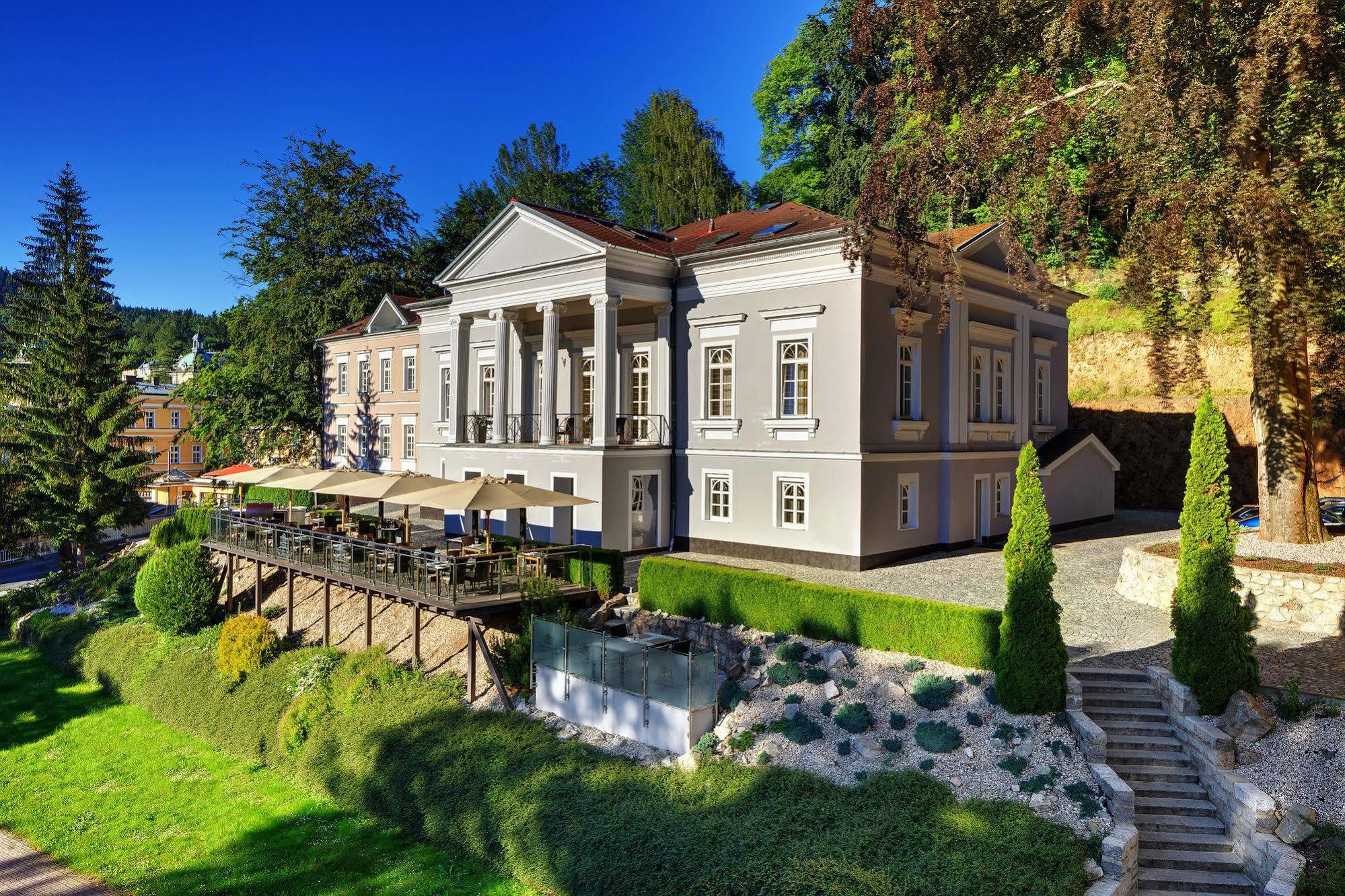 Mariánské Lázně Gourmet Hotel Villa Patriot מראה חיצוני תמונה